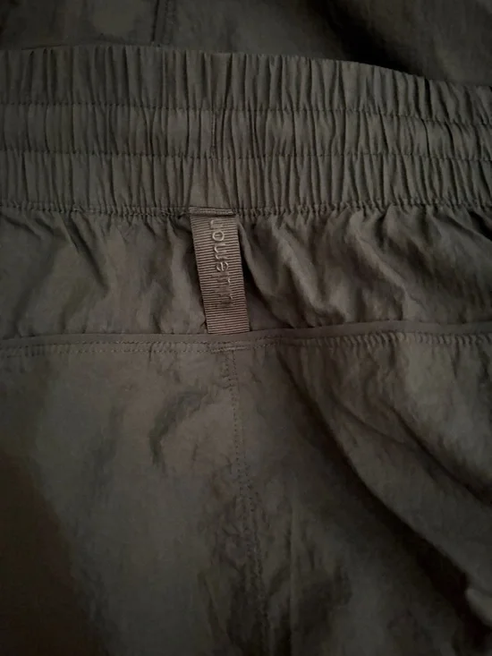 Lululemon LICENSE TO TRAIN Light Weight Jogger - Picture 9 of 9